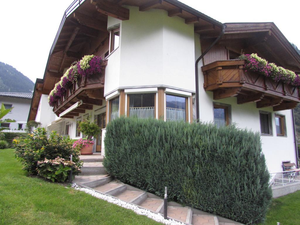 Haus Egger Apartment Neustift im Stubaital Bilik gambar